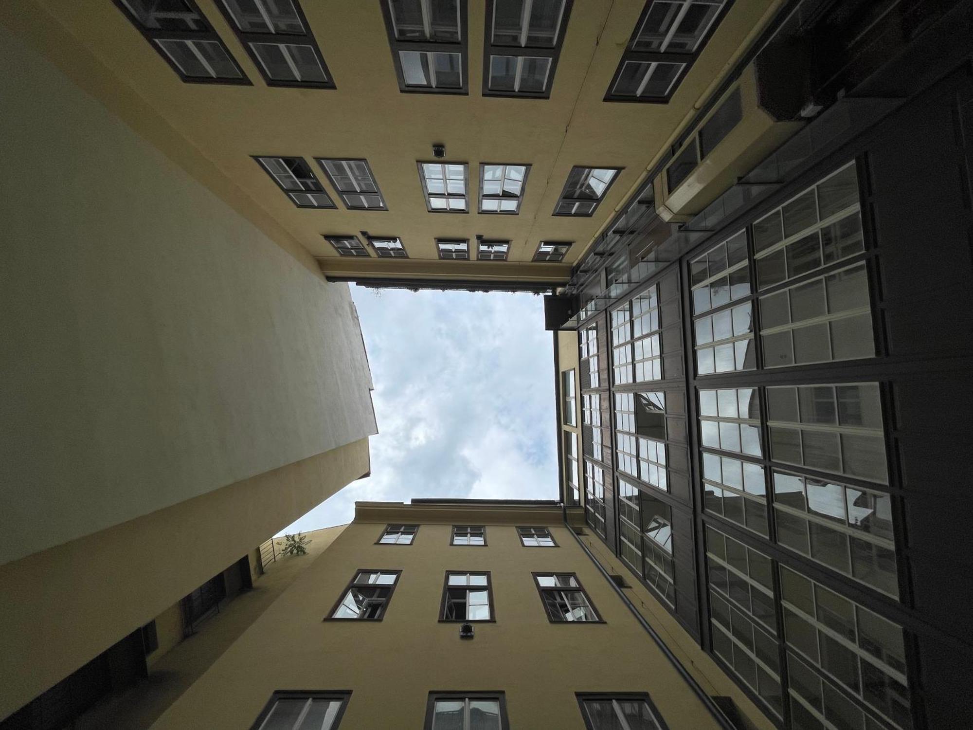 Grand Viceroy Apartments - Gothic Tower View Prague Exterior photo